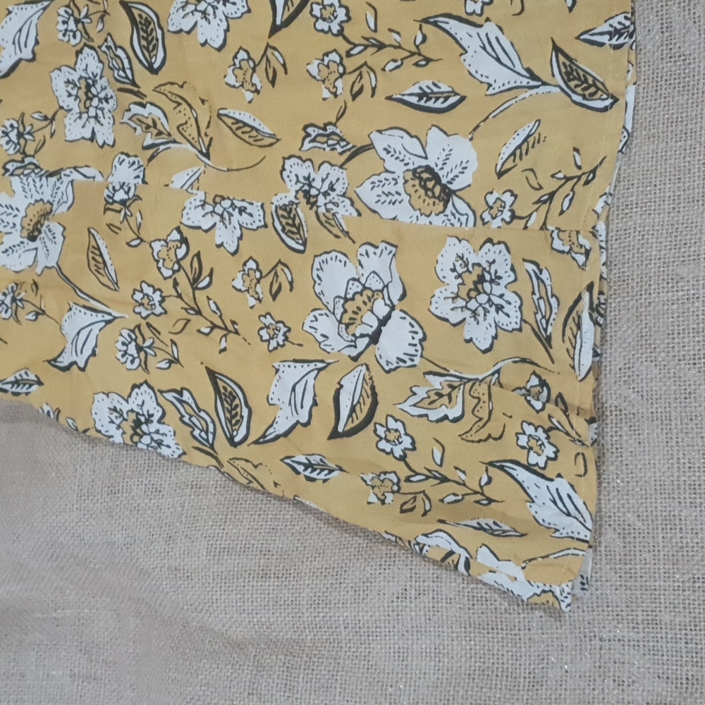DISSH Size 8 Yellow floral summer dress - Picture 3 of 3